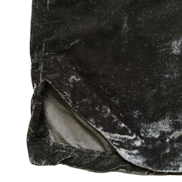 Free People Annalise Velvet Mini Skirt || Black - Picture 6 of 8